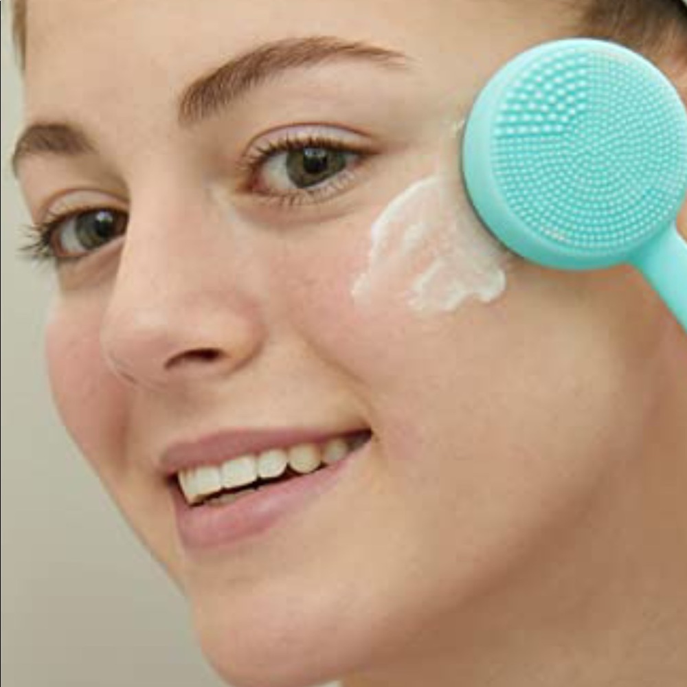 PMD Clean Smart Waterproof Facial Cleansing Device NWT